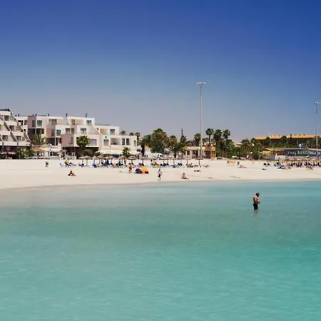 Apartment Ocean Breeze Seafront Condo *